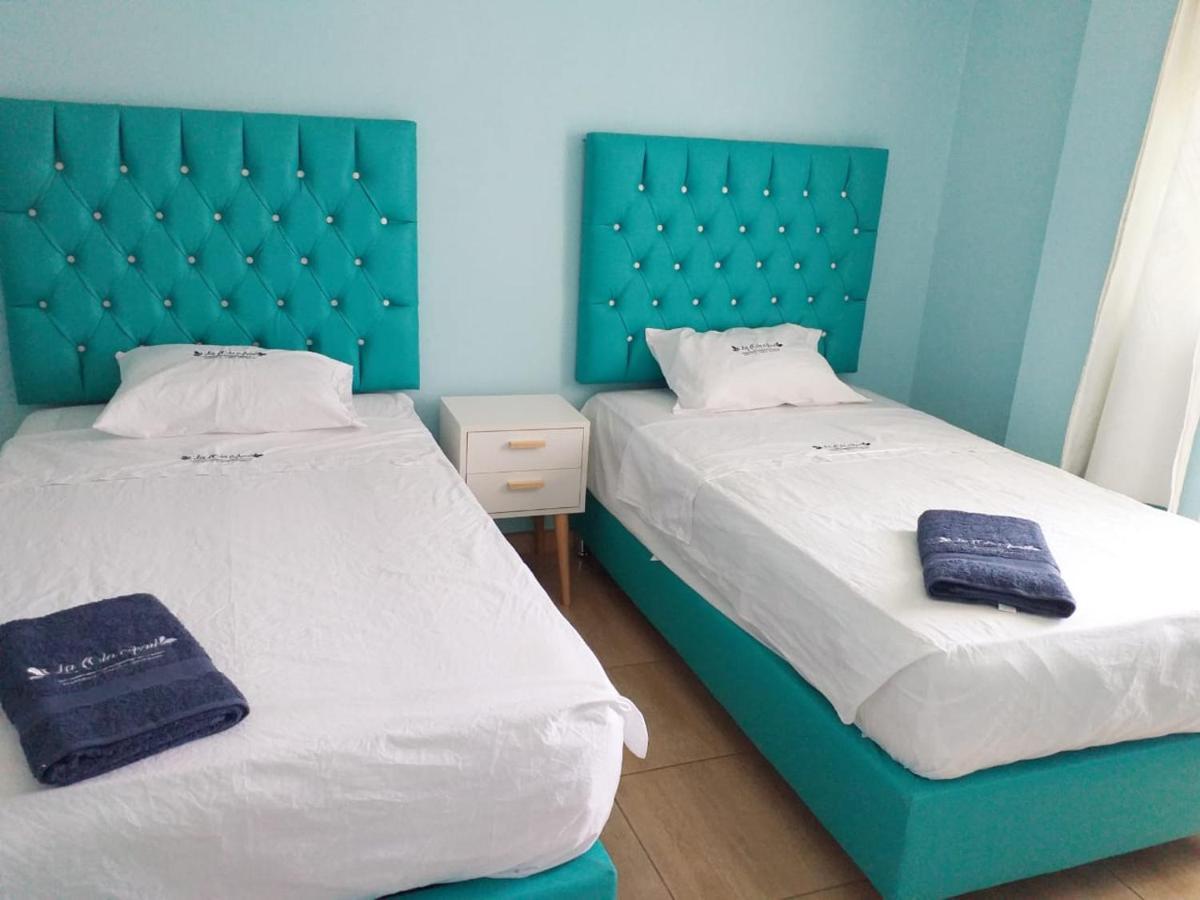 Hospedaje La Ola Azul Puerto Chicama Ngoại thất bức ảnh